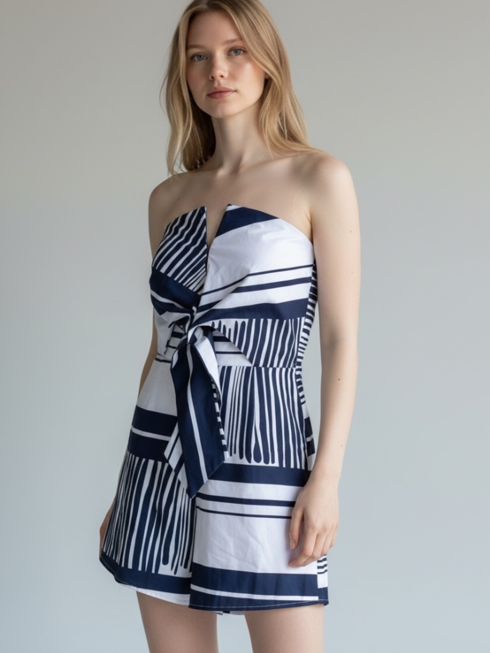 SHEIN Navy Blue & White Striped Strapless Romper Jumpsuit Size Medium